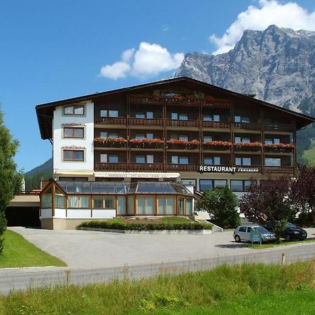 Hotel Feneberg Ehrwald Luaran gambar